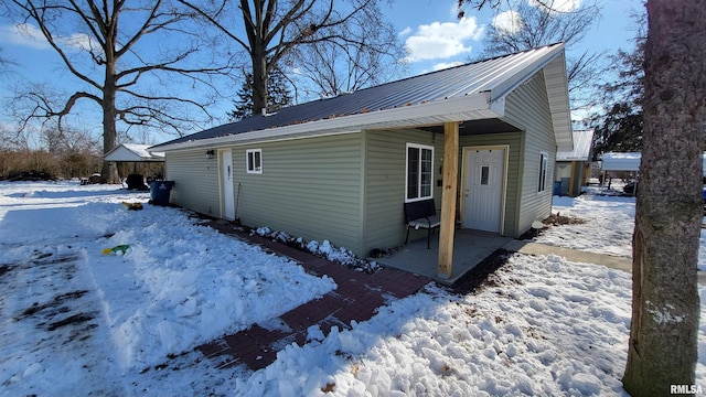 view of front of house