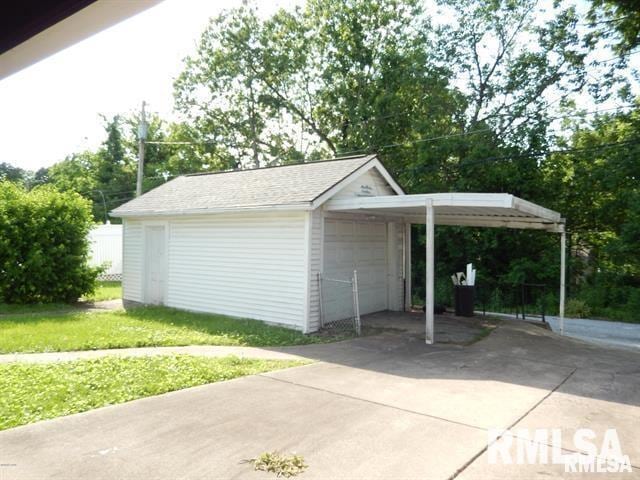 405 S Main St, Anna, IL 62906 - photo 14