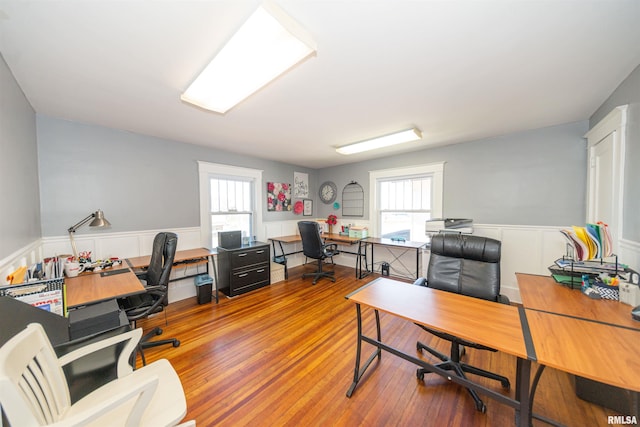 office area featuring a healthy amount of sunlight and hardwood / wood-style floors