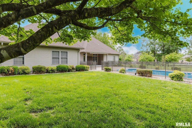 2730 Kokopelli Dr, Marion, IL 62959 - view of yard