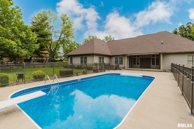 2730 Kokopelli Dr, Marion, IL 62959 - view of pool with a patio and a diving board