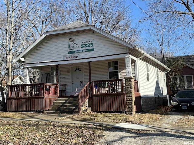 view of front facade featuring a porch