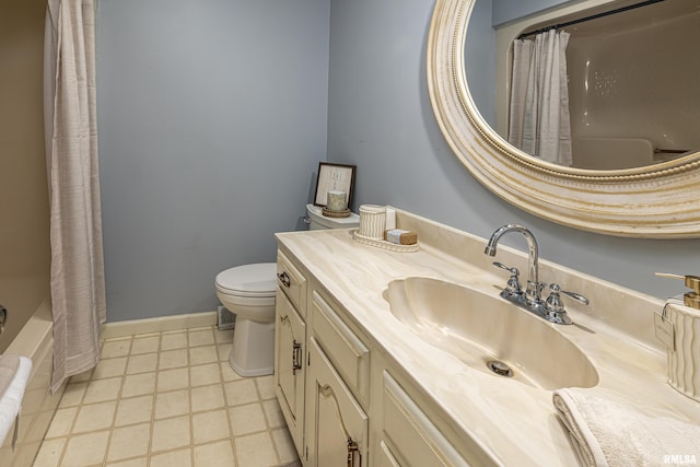 full bathroom featuring vanity, toilet, and shower / tub combo