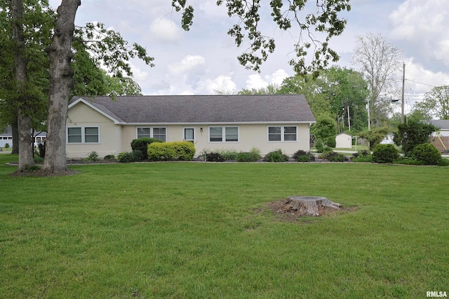 205 E Jennings, Salem, IL 62881 - ranch-style home featuring a front lawn and stucco siding