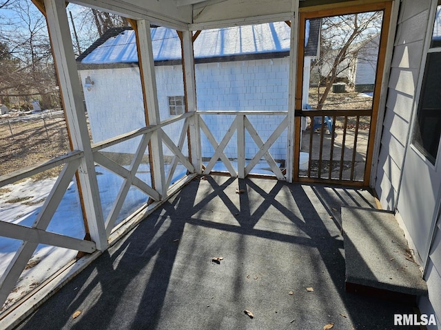 view of unfurnished sunroom