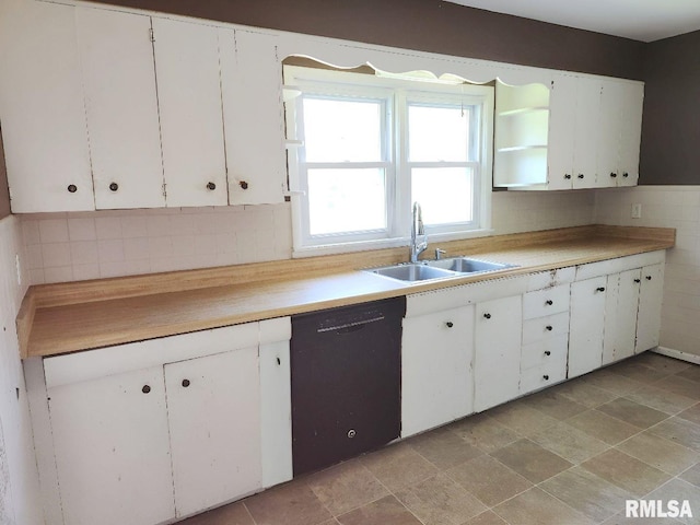 501 S Walnut St, Wayne City, IL 62895 - photo 2