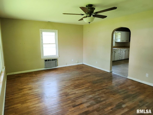 501 S Walnut St, Wayne City, IL 62895 - photo 11