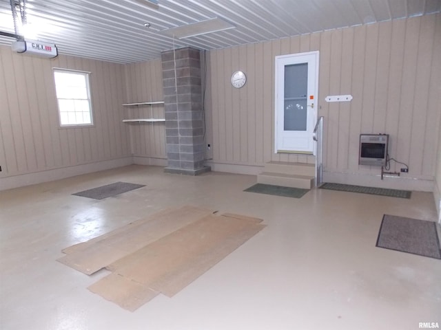 1723 Walnut Hill Rd, Centralia, IL 62801 - garage featuring heating unit