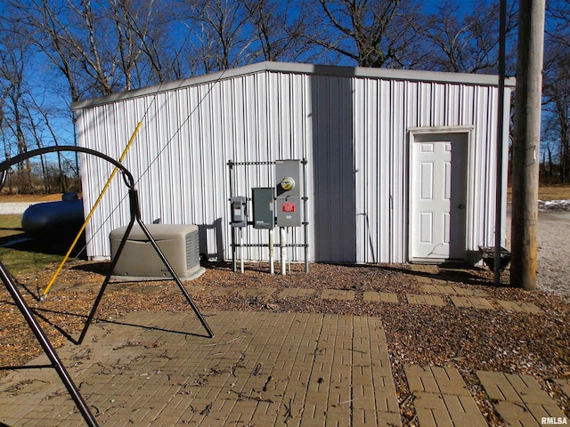1723 Walnut Hill Rd, Centralia, IL 62801 - view of outdoor structure