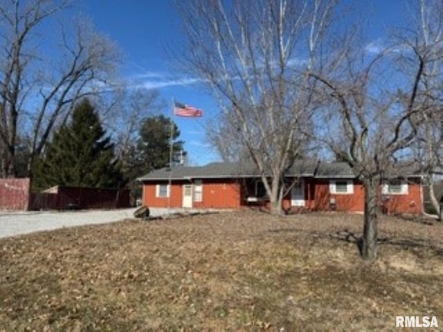 14748 Fowler School Rd, Marion, IL 62959