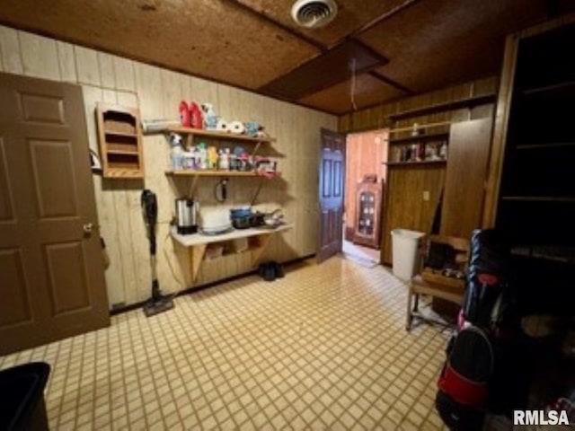14748 Fowler School Rd, Marion, IL 62959