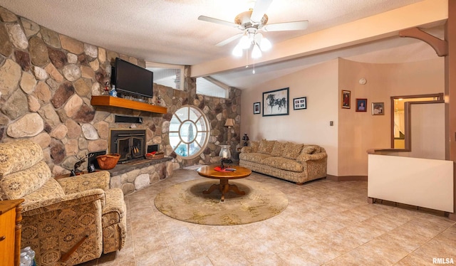 6694 Shamrock Rd, Tamaroa, IL 62888