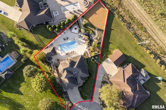 drone / aerial view