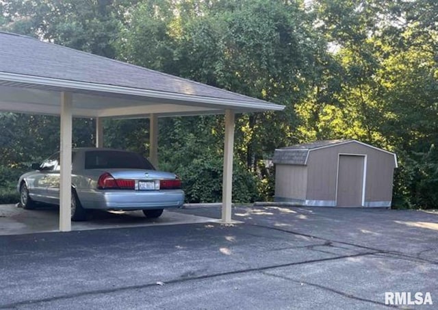 view of parking / parking lot featuring a carport