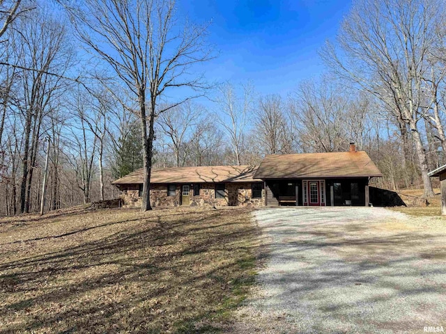 view of front of house with a carport