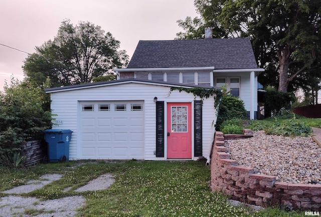 514 W Randolph St, Mcleansboro, IL 62859 - view of garage