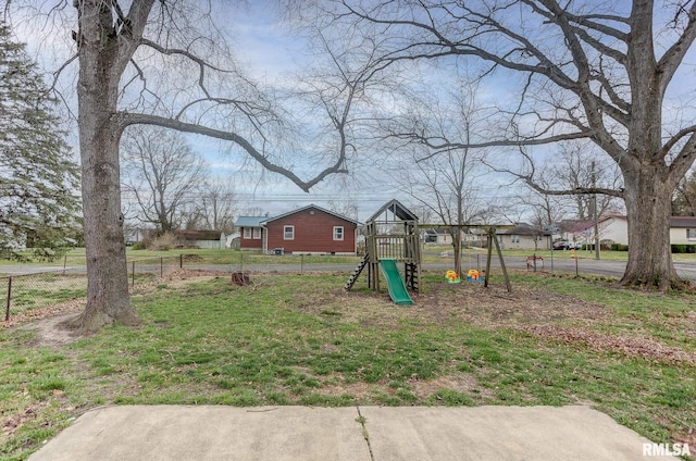 600 N Washington St, Sparta, IL 62286 - view of yard featuring fence and a playground