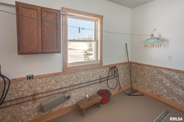 1548 Koehn Rd, Ava, IL 62907 - interior space with a wainscoted wall
