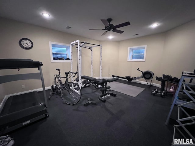 workout area featuring ceiling fan, visible vents, baseboards, and recessed lighting