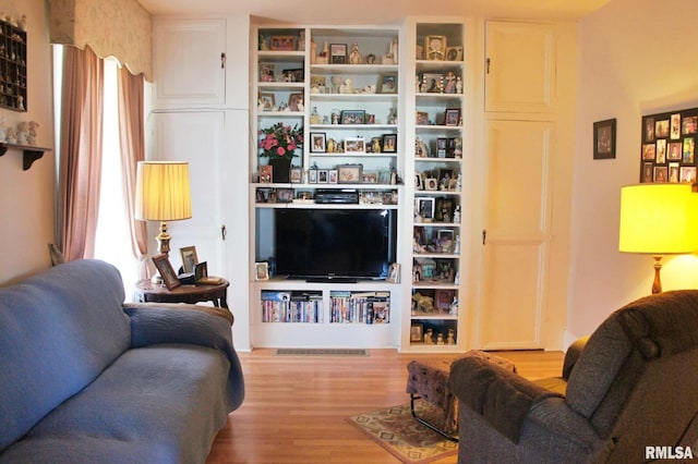 living area with light wood-style flooring