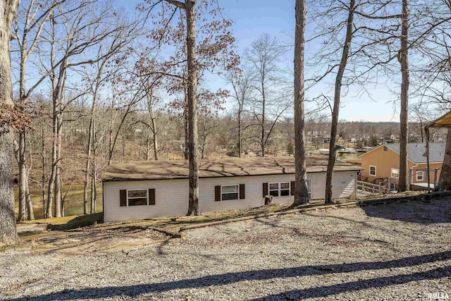 view of front of property