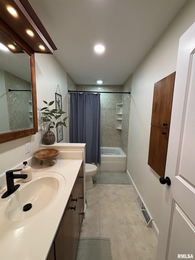 full bathroom featuring visible vents, toilet, shower / bath combination with curtain, vanity, and recessed lighting