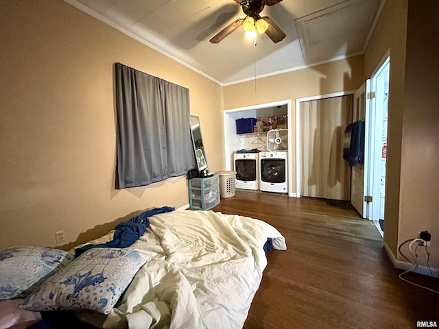 bedroom with a ceiling fan, separate washer and dryer, wood finished floors, and crown molding