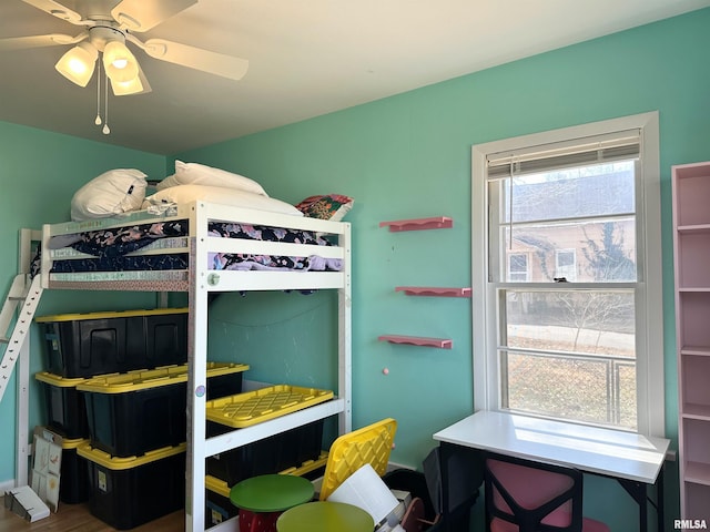 bedroom featuring ceiling fan