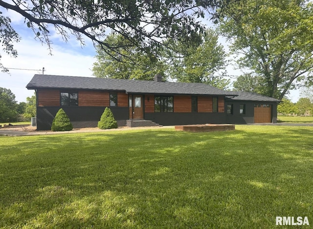 15563 State Highway 149, West Frankfort, IL 62896 - view of front facade featuring a garage, a front yard, and a chimney