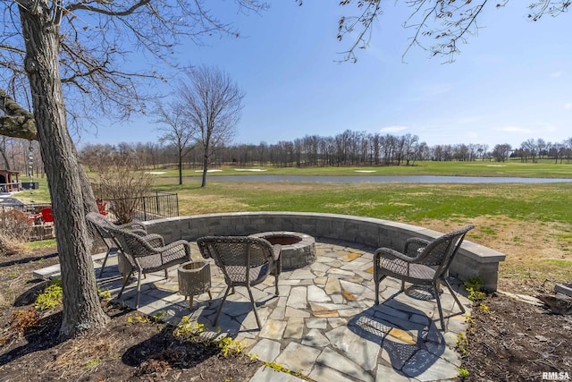 view of patio featuring an outdoor fire pit