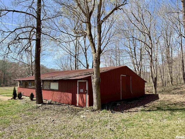 6180 Reevesville Rd, Grantsburg, IL 62943 - view of outdoor structure featuring an outdoor structure