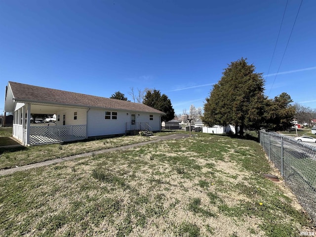 view of yard with fence