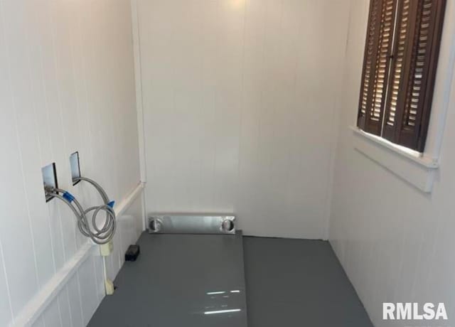interior space with laundry area and washer hookup