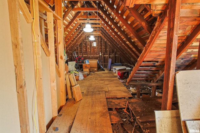 125 Central Hill Rd, Grantsburg, IL 62943 - view of unfinished attic