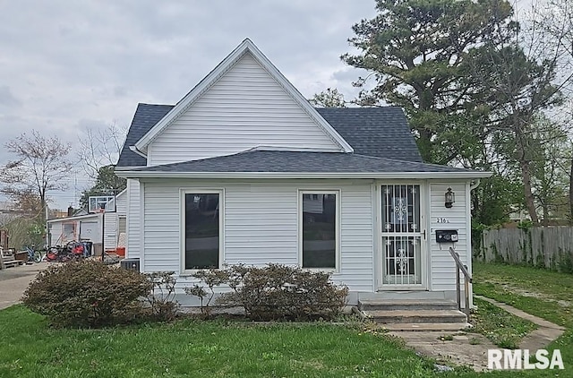 216 S 18th St, Herrin, IL 62948 - photo 1