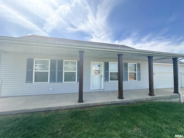 5691 Silver Fox Dr, Carterville, IL 62918 - photo 1