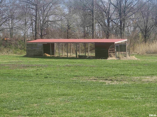 17116 Old Town Dr, Sesser, IL 62884 - view of pole building featuring a lawn