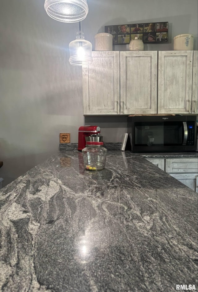 17116 Old Town Dr, Sesser, IL 62884 - view of kitchen