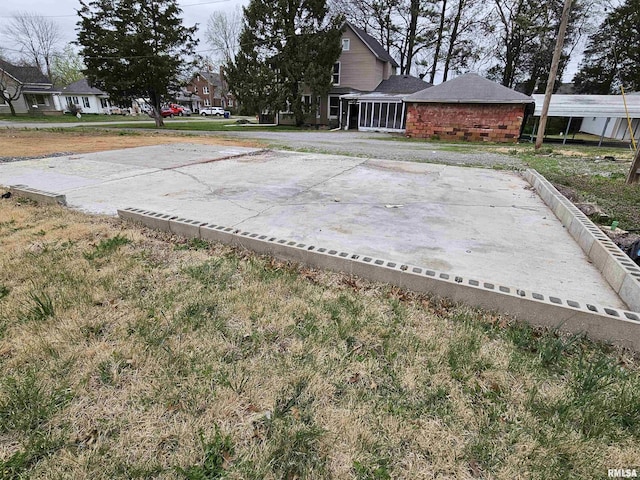 618 S Mckinley St, Harrisburg, IL 62946 - photo 1