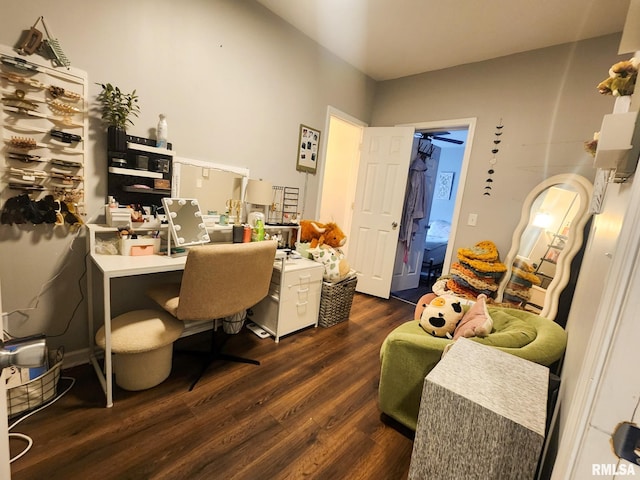 609 S Poplar St, Carbondale, IL 62901 - home office featuring dark wood finished floors