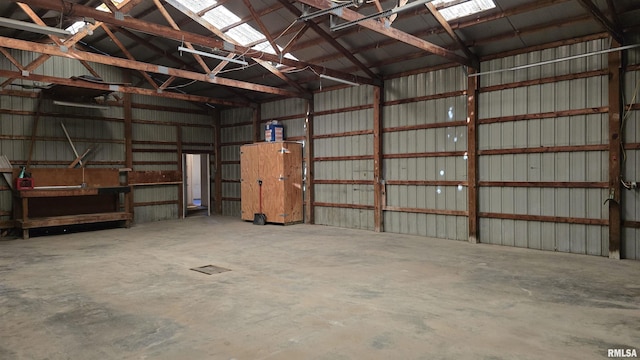 205 Shaw St, Harrisburg, IL 62946 - garage with metal wall