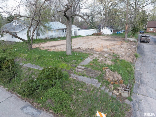 704 N 8th St, Mount Vernon, IL 62884
