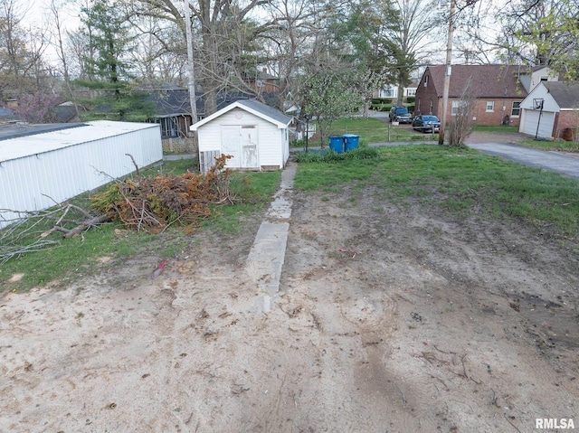 704 N 8th St, Mount Vernon, IL 62884