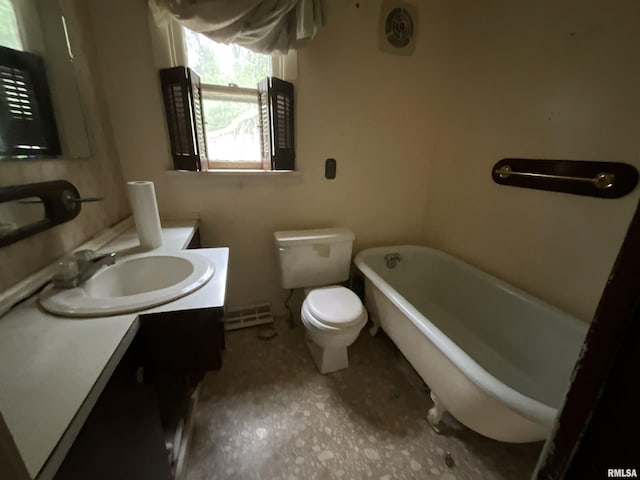 1012 W 9th St, Alton, IL 62002 - bathroom with vanity, toilet, and a soaking tub