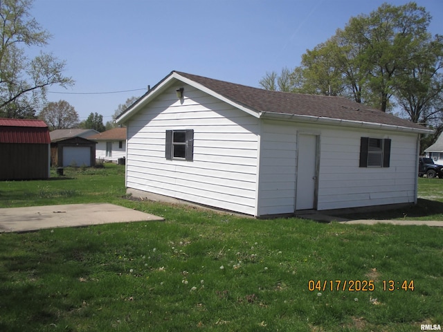 205 Texas St, Carterville, IL 62918 - view of outbuilding with an outbuilding
