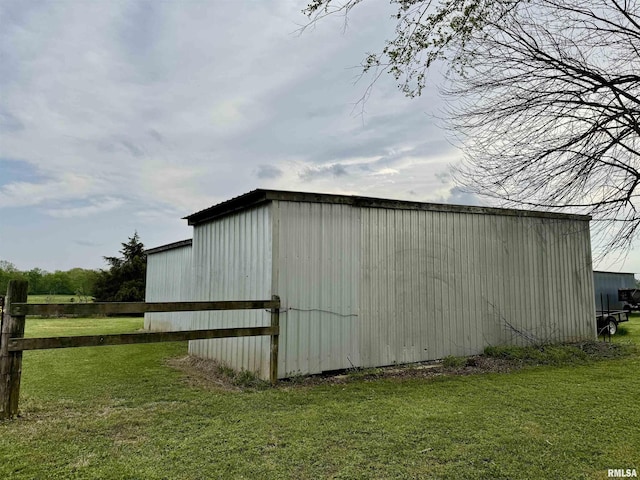 8806 Unionville Rd, Brookport, IL 62910 - view of pole building with fence and a yard