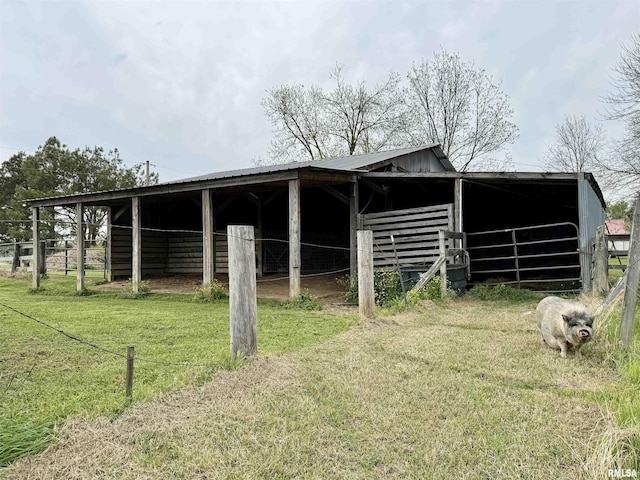 8806 Unionville Rd, Brookport, IL 62910 - view of stable