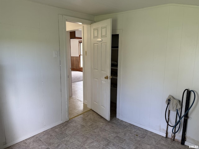531 N Bush Ave, Hurst, IL 62949 - unfurnished room featuring baseboards