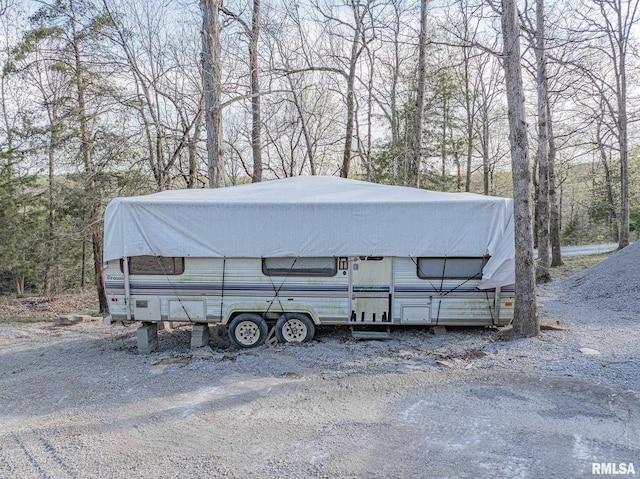 565 Dutton Chapel Rd, Golconda, IL 62938 - view of parking / parking lot