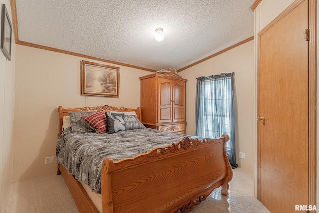 565 Dutton Chapel Rd, Golconda, IL 62938 - bedroom featuring light colored carpet, vaulted ceiling, crown molding, and a textured ceiling